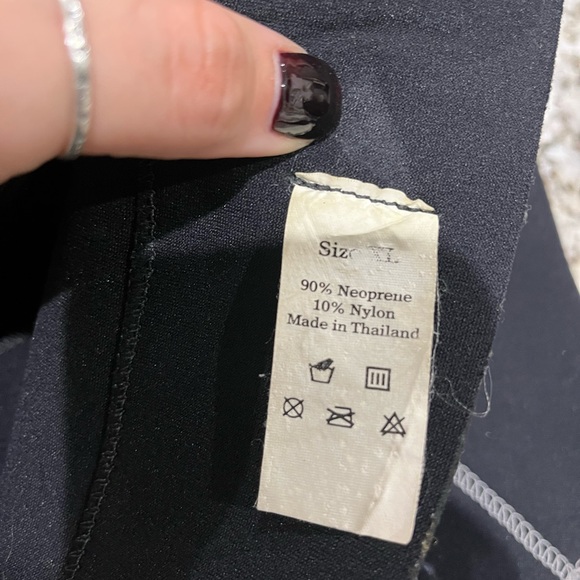 Scubapro Full Length Wetsuit 3/2mm XL - Picture 4 of 8